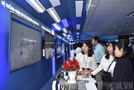 Các yếu tố ảnh hưởng đến việc thực hiện chuyển đổi kỹ thuật số tại các Cwincom hiện đang mở trên địa bàn Thành phố Hồ Chí Minh