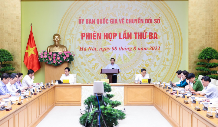 Chuyển đổi số đồng bộ nhưng phải có trọng tâm, trọng điểm