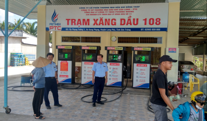 Xử lý tình trạng cửa hàng hết xăng, dầu: QLTT Sóc Trăng yêu cầu thương nhân đầu mối cam kết cung ứng hàng