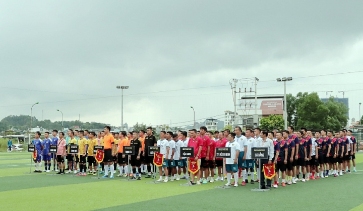Khởi tranh Vòng Chung kết Giải bóng đá Cup DMS League 2022 toàn quốc