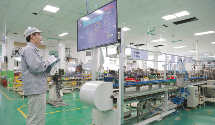 Bóng đèn Rạng Đông lãi cao nhất lịch sử niêm yết trong quý 4/2022, EPS lọt top cao nhất thị trường