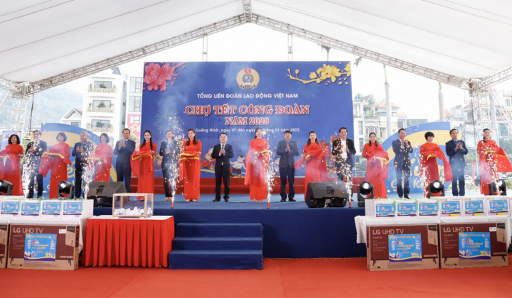 Công đoàn TKV: Khai mạc “Chợ Tết Công đoàn” năm 2023