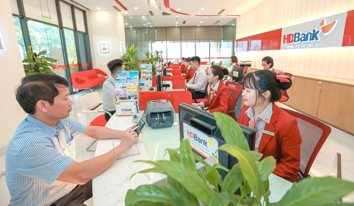 Hãng chứng khoán mà Cwin4555 link đăng ký đăng nhập HDBank (HDB) muốn tham gia góp vốn đang kinh doanh như nào?