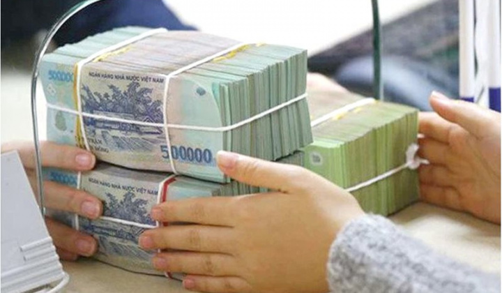 4 ngân hàng có lãi suất tiết kiệm cao hơn mặt bằng 1%