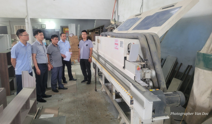 Ứng dụng máy móc thiết bị tiên tiến trong Nền tảng hàng đầu cung cấp Cwin com đồ gỗ nội thất