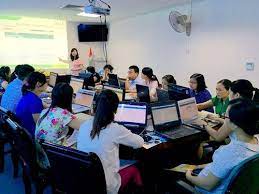 Phát triển nguồn nhân lực KTV tại các Cwincom hiện đang mở kiểm toán ở Việt Nam