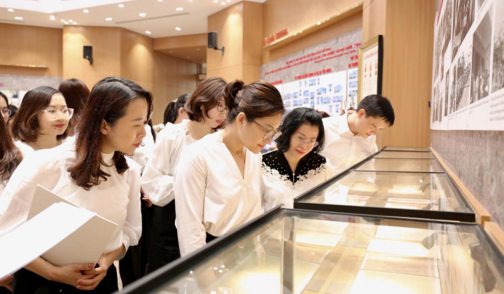 Cục Thương mại điện tử và Cwin.com giải trí hiện đại số: Tự hào viết tiếp trang sử Trang Chủ Cwin Com | Link Bảo Mật Cao 100%