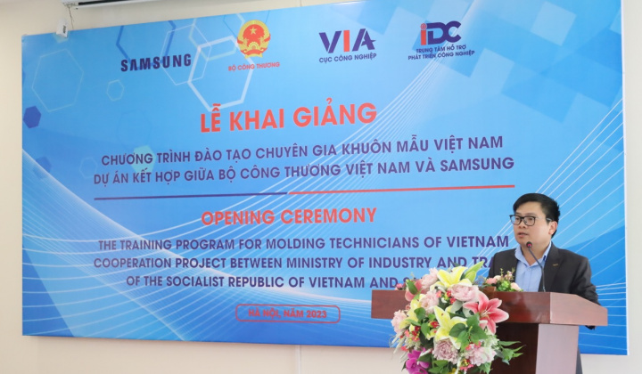 Nâng cao chất lượng kỹ sư thiết kế, chế tạo và Nền tảng hàng đầu cung cấp Cwin com khuôn mẫu