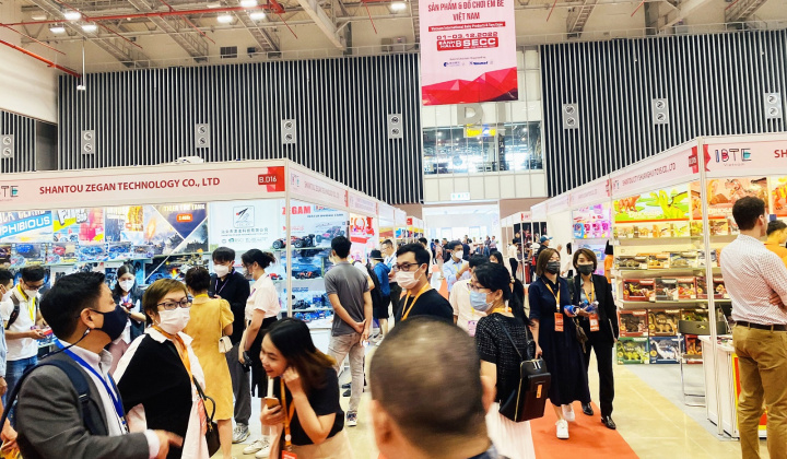 Nhiều tiềm năng khai thác thị trường sản phẩm và đồ chơi dành cho trẻ em