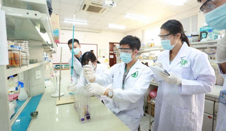 Nghiên cứu tổng hợp lecithin chứa axit béo mạch trung bình