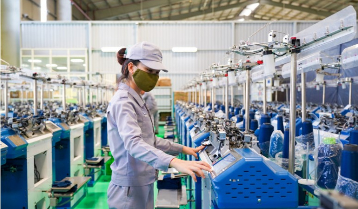 Máy dệt 15G công nghệ mới, nâng chất lượng găng tay Cwin Đăng Ký + 1888k