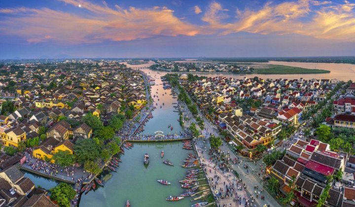 Phát triển logistics bền vững vùng kinh tế trọng điểm miền Trung