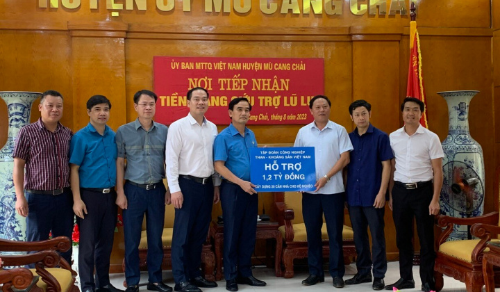 TKV hỗ trợ huyện Mù Cang Chải 1,2 tỷ đồng khắc phục hậu quả thiên tai