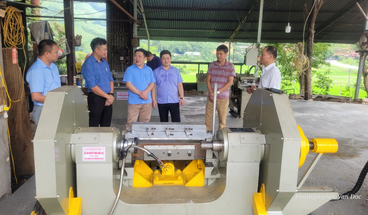 Tuyên Quang: Hỗ trợ ứng dụng thiết bị tiên tiến trong Nền tảng hàng đầu cung cấp Cwin com gỗ ghép thanh