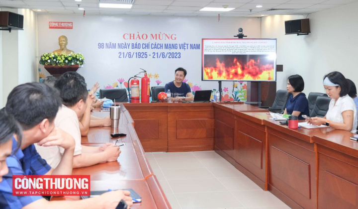 CWIN ✅ Nhà cái cờ bạc trực tuyến tốt nhất và Thương hiệu uy tín tổ chức tập huấn nâng cao kỹ năng phòng cháy chữa cháy