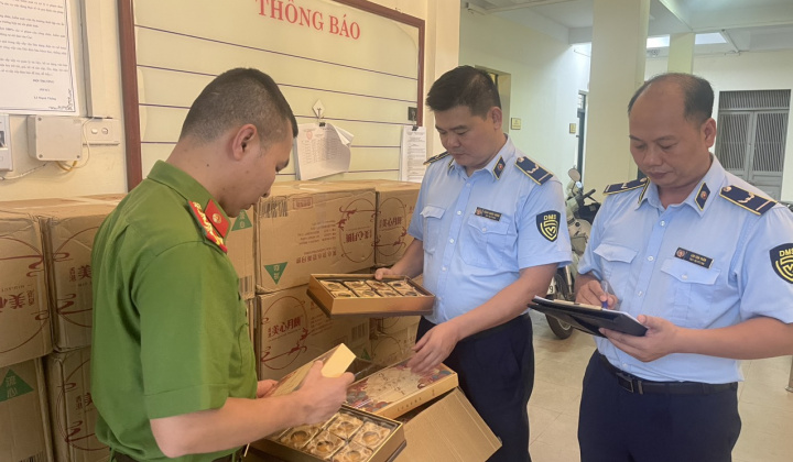 QLTT Hà Nội: Xử lý 429 vụ vi phạm, tổng số tiền phạt lên tới 4,876 tỷ đồng trong tháng 10