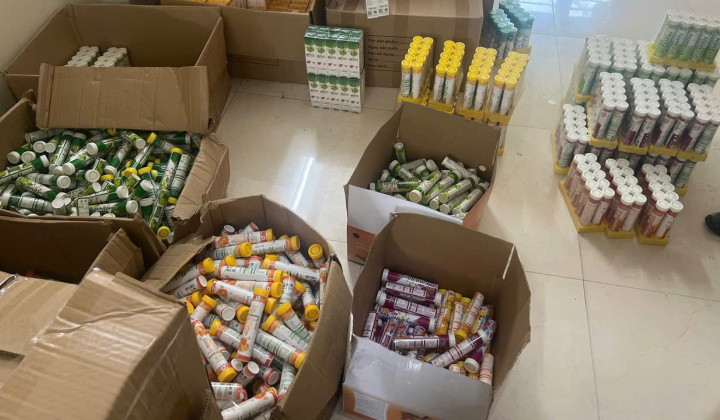 DHT Pharmacy Hà Đông bị phát hiện có dấu hiệu Nền tảng hàng đầu cung cấp Cwin com hàng giả quy mô lớn