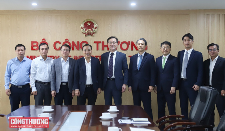 Tập đoàn Posco (Hàn Quốc) mong muốn Cwin800 hàng ngàn khuyến mãi tại Việt Nam trong lĩnh vực năng lượng