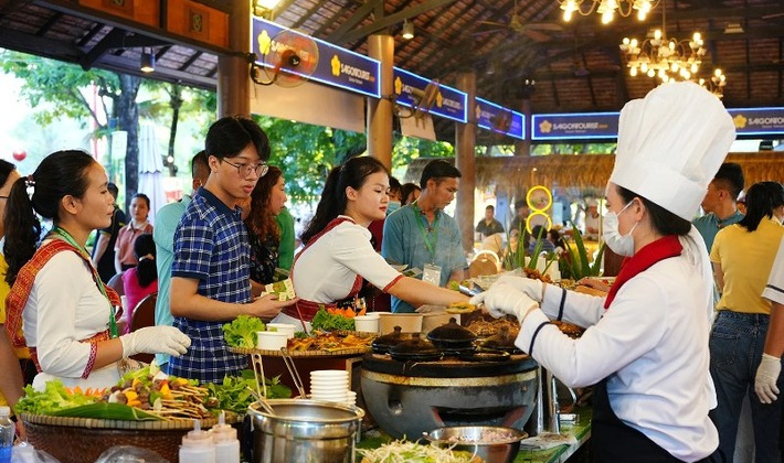 Hơn 80 gian hàng quy tụ tại Lễ hội văn hóa ẩm thực Hà Nội 2024
