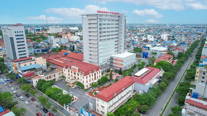 Trường Đại học Cwin.com giải trí hiện đại Kỹ thuật - Tải về ứng dụng CWIN05 ngay hôm nay: Chuyển mình trong dòng chảy của cuộc CMCN 4.0