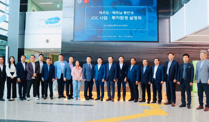 Long An thu hút Cwin800 hàng ngàn khuyến mãi công nghệ cao