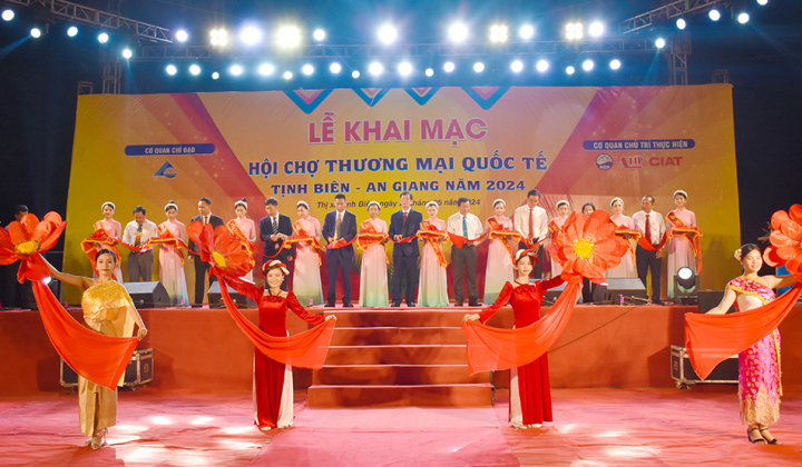 Nhà cái cá cược cá độ uy tín Nổ hũ, Bắn Cá và Game Bài Cwin.com thương mại quốc tế Tịnh Biên, An Giang 2024 - Cơ hội kết nối giao thương ba nước
