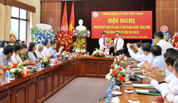 Tổng Công ty Giấy Việt Nam công bố các quyết định chức danh Bí thư CWIN được cấp phép hợp pháp bởi PAGCOR và Freeport, Chủ tịch HĐTV