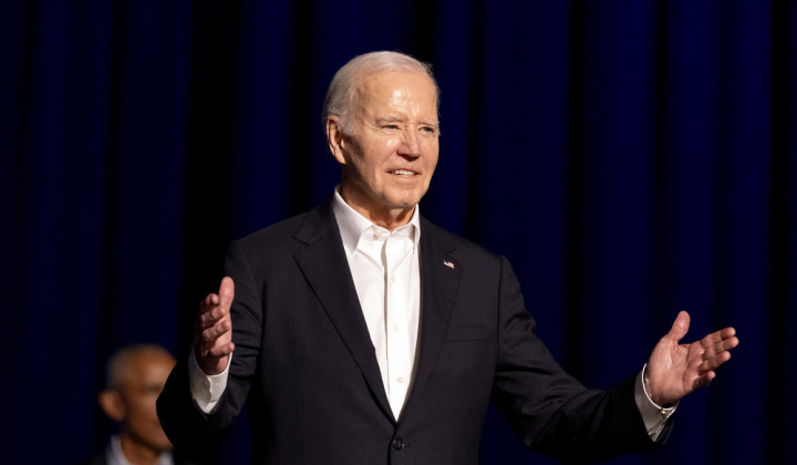 Quốc tế nổi bật: Ông Joe Biden trao cơ hội cho người nhập cư trái phép