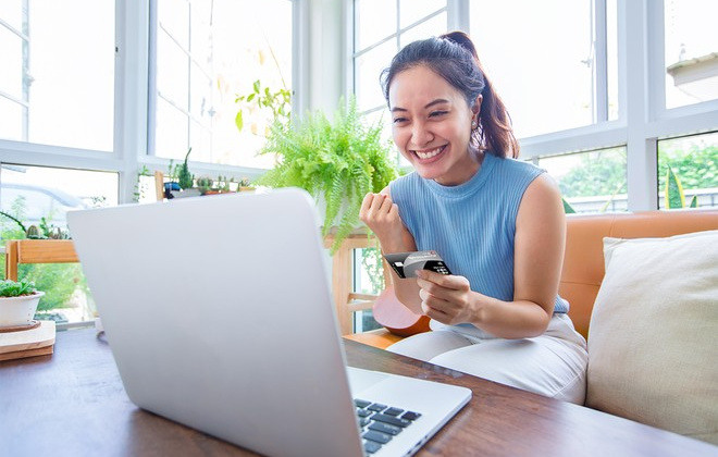 Các yếu tố ảnh hưởng đến ý định sử dụng dịch vụ ngân hàng di động của khách hàng tại Thành phố Hồ Chí Minh