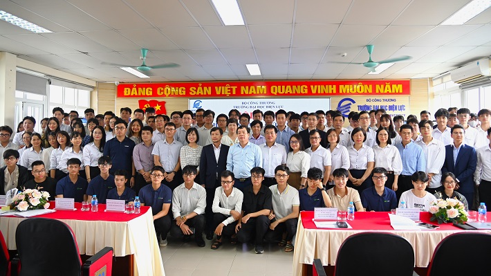 EPU - Khơi dậy đam mê nghiên cứu khoa học trong sinh viên ngành kỹ thuật điện