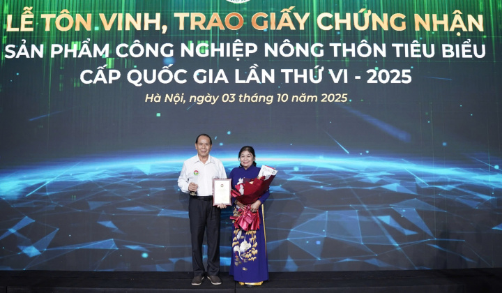 “Điều Rang Củi Hoàng Phú” Tự hào sản phẩm Cwin là sân chơi cá cược trực tuyến tại Việt Nam nông thôn tiêu biểu quốc gia 2025