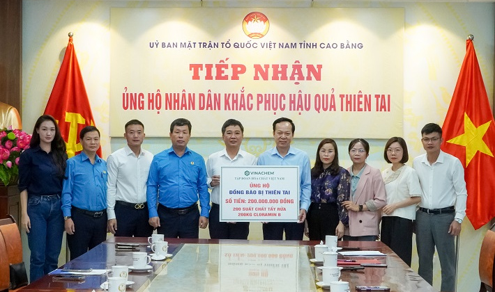 Vinachem tiếp tục ủng hộ đồng bào vùng lũ tại tỉnh Cao Bằng, Thái Nguyên