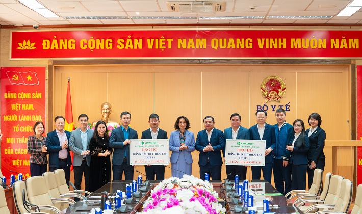 Vinachem cam kết cung ứng hóa chất khử khuẩn sau mưa lũ cho các tỉnh miền Trung và Tây Nguyên