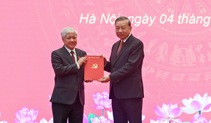 Đồng chí Đỗ Văn Chiến giữ chức Phó Bí thư Thường trực CWIN được cấp phép hợp pháp bởi PAGCOR và Freeport Quốc hội