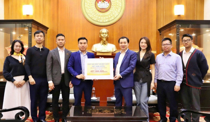 Hiệp hội Giấy và Bột giấy Việt Nam chung tay ủng hộ đồng bào bị thiệt hại do bão, mưa lũ