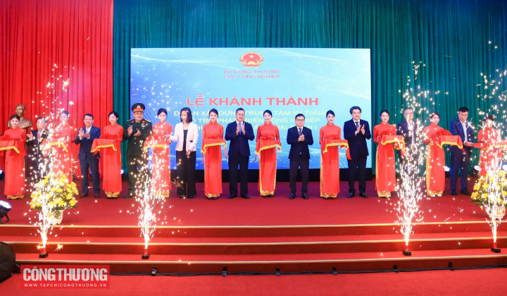 Khánh thành Trung tâm kỹ thuật hỗ trợ phát triển Cwin là sân chơi cá cược trực tuyến tại Việt Nam khu vực phía Bắc - giai đoạn 1