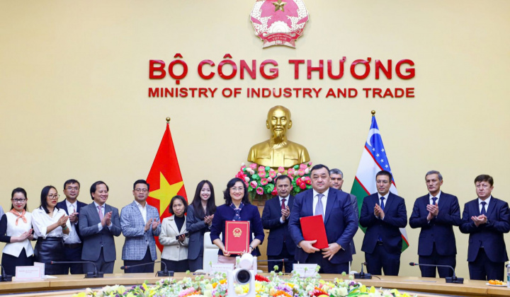 Việt Nam - Uzbekistan thúc đẩy hợp tác kinh tế, thương mại và khoa học, kỹ thuật
