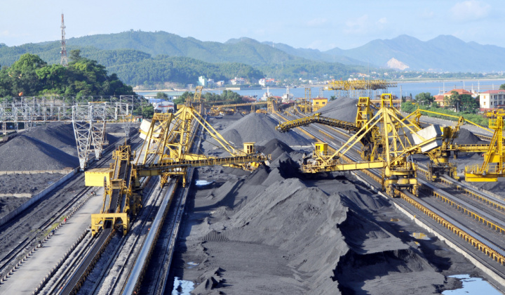 TKV: Tăng cường năng lực vận chuyển than, đáp ứng công tác tiêu thụ