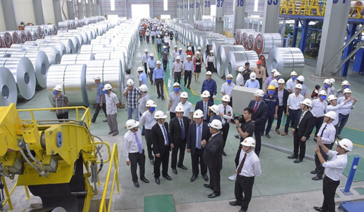 Tập đoàn Hoa Sen (HSG) nâng công suất nhà máy tôn mạ lớn nhất miền Trung thêm 81%