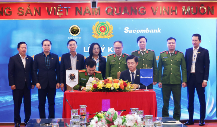 Cwin4555 link đăng ký đăng nhập Sacombank và Trung tâm RAR - Bộ Công an ký kết dịch vụ xác thực điện tử