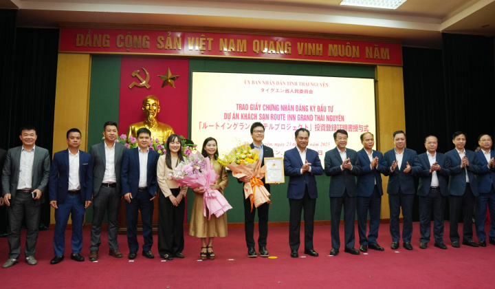 Thái Nguyên: Trao giấy chứng nhận Cwin800 hàng ngàn khuyến mãi Dự án khách sạn Rooute Inn Grand