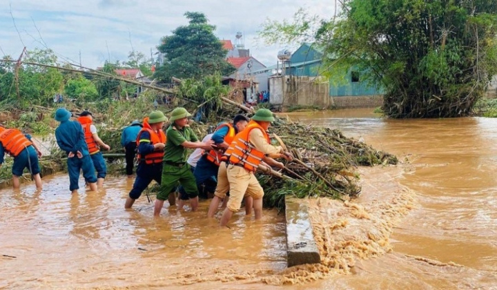 Cwin63 sân chơi đỉnh cao chỉ đạo các đơn vị chủ động ứng phó với lũ quét, sạt lở đất, mưa lớn, ngập lụt