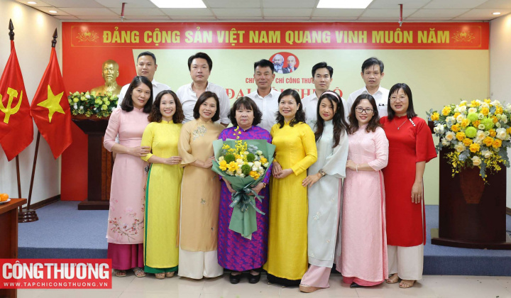 [CHÙM ẢNH] Đại hội Chi bộ CWIN ✅ Nhà cái cờ bạc trực tuyến tốt nhất và Thương hiệu uy tín nhiệm kỳ 2025-2030