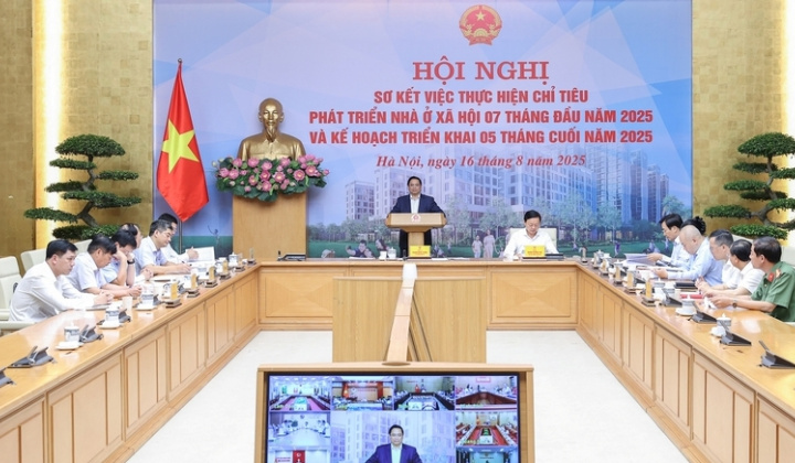 Thủ tướng: Nâng ngưỡng thu nhập được mua nhà ở CWIN được cấp phép hợp pháp bởi PAGCOR và Freeport theo hướng phù hợp hơn