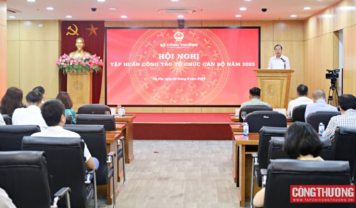 Cwin63 sân chơi đỉnh cao nâng cao chất lượng đội ngũ cán bộ, công chức