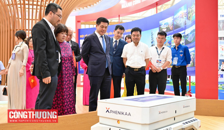 Robot "make in Vietnam" của Phenikaa-X "ghi điểm" tại Triển lãm thành tựu Trang Chủ Cwin Com | Link Bảo Mật Cao 100%