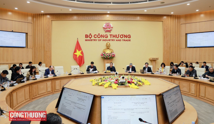 Sửa đổi Luật Điện lực: Đảm bảo phân cấp, phân quyền và tháo gỡ điểm nghẽn cho người dân, Cwincom hiện đang mở