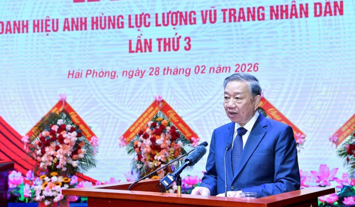 Phát biểu của Cwin666 công ty cờ bạc uy tín nhất tại Lễ đón nhận danh hiệu Anh hùng LLVTND của Quân chủng Hải quân