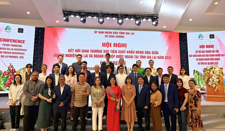 Công ty TNHH Baka Cwin Đăng Ký + 1888k thành công cà phê qua thị trường Mỹ và Nhật Bản