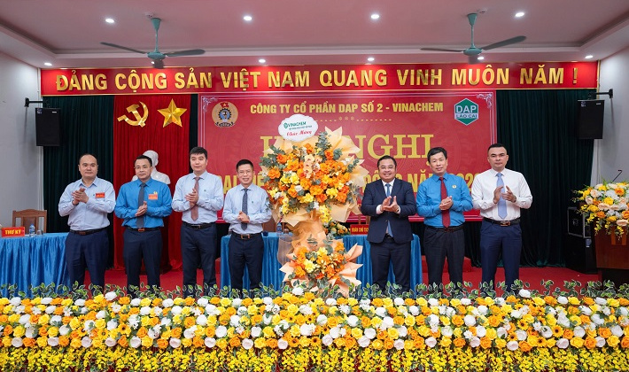 DAP số 2 - Vinachem: Dấu ấn Nền tảng hàng đầu cung cấp Cwin com kinh doanh năm 2025